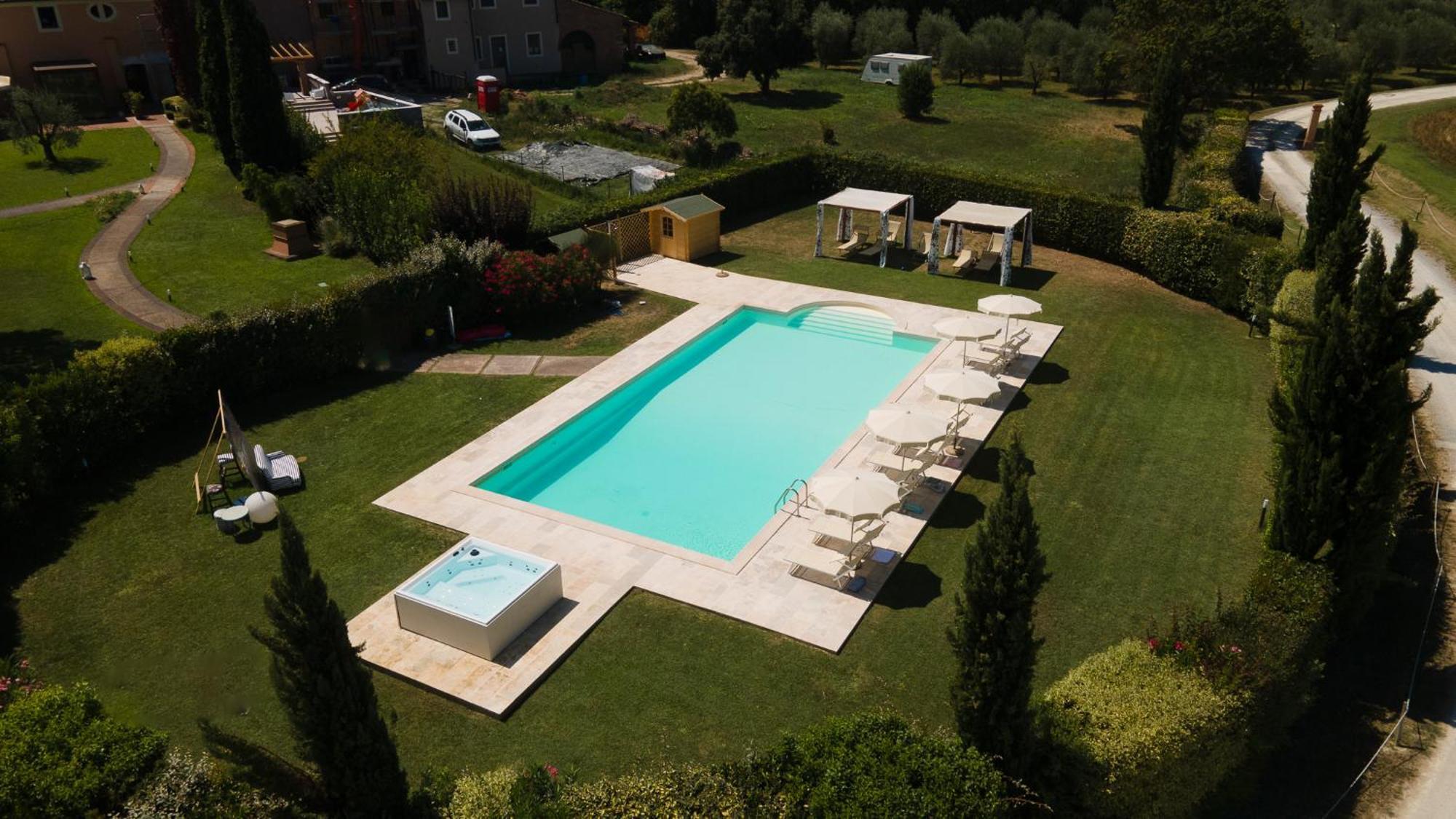 Le Colombaie Country Resort Ponsacco Eksteriør billede
