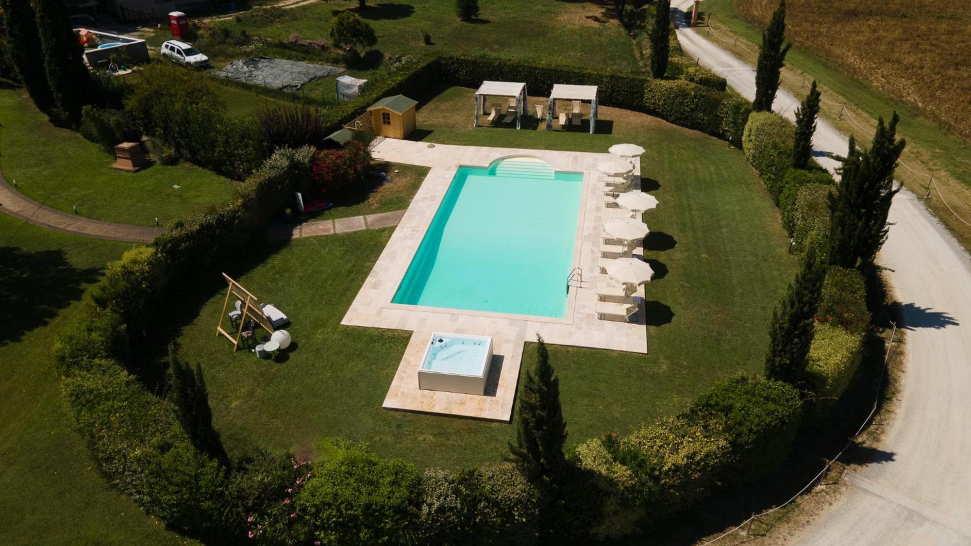 Le Colombaie Country Resort Ponsacco Eksteriør billede