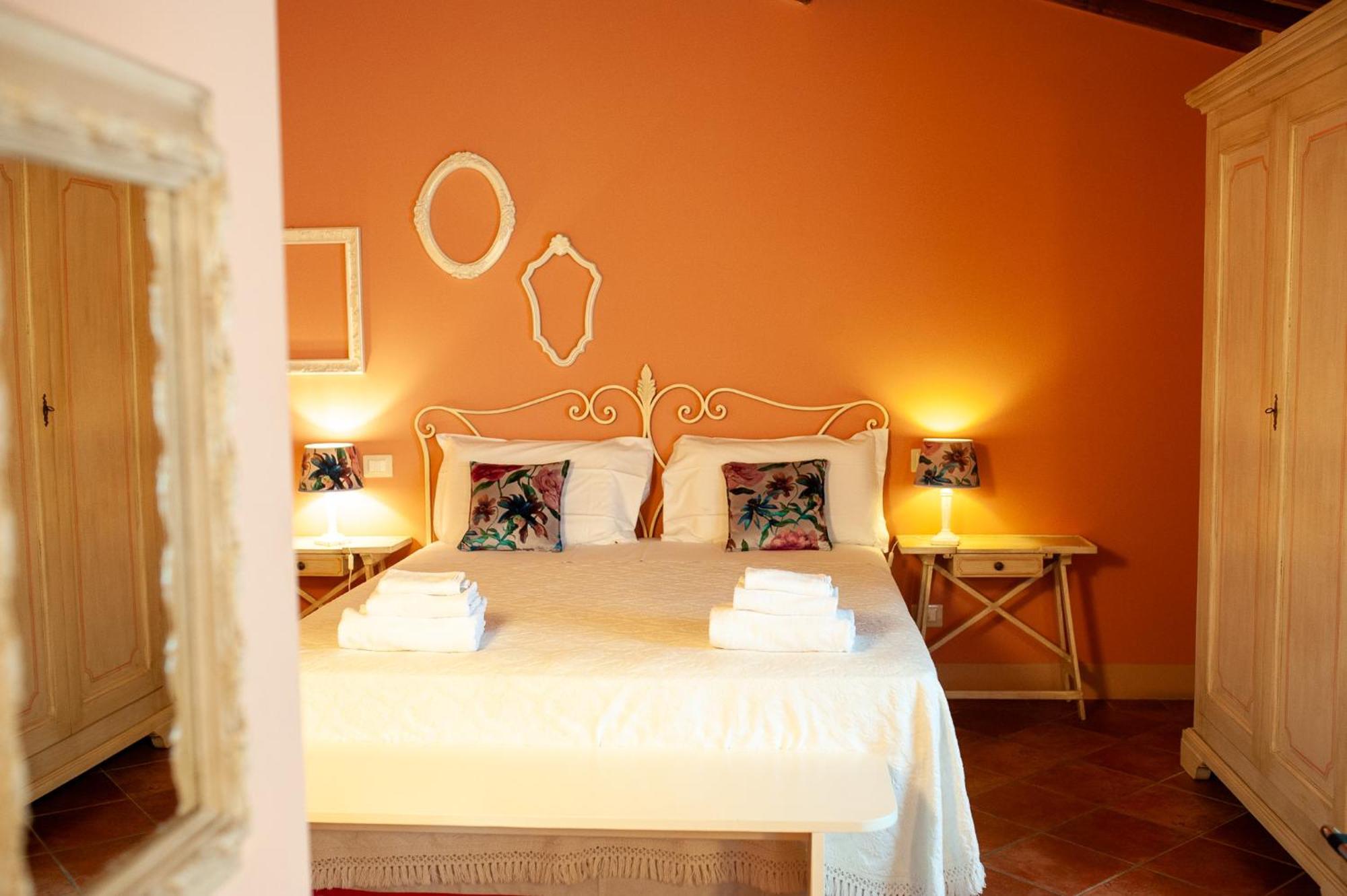 Le Colombaie Country Resort Ponsacco Eksteriør billede
